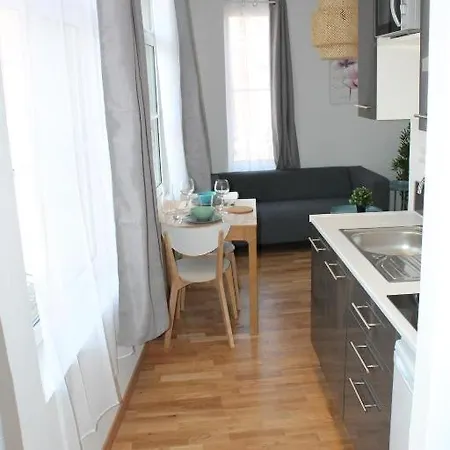 Lägenhet Mila Valenciennes